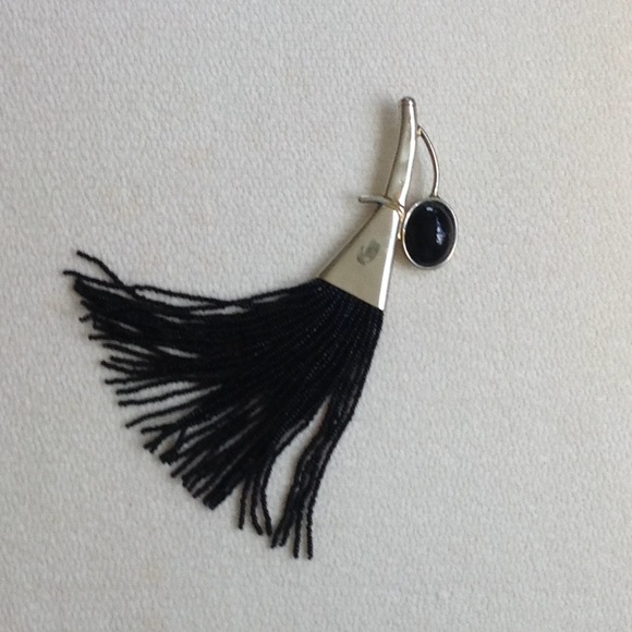 Broach - Picture 1 of 1